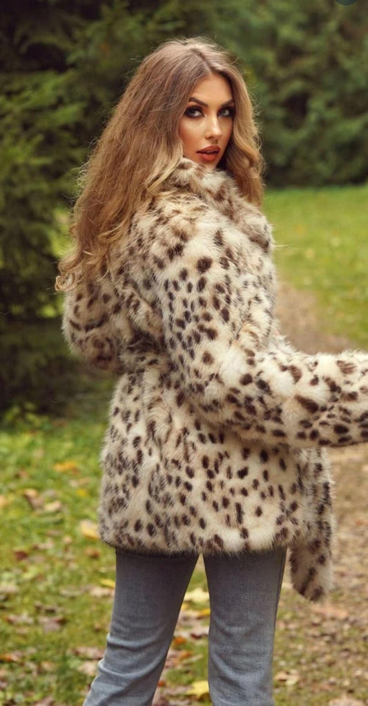 Safari Elegance Leopard Print Faux Fur Coat